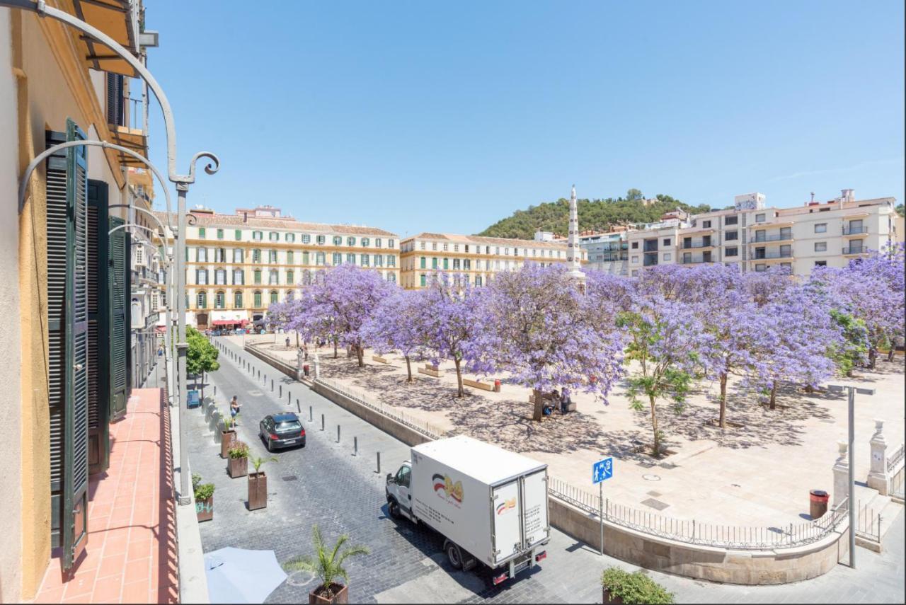 Merced10 2D Malaga Luaran gambar