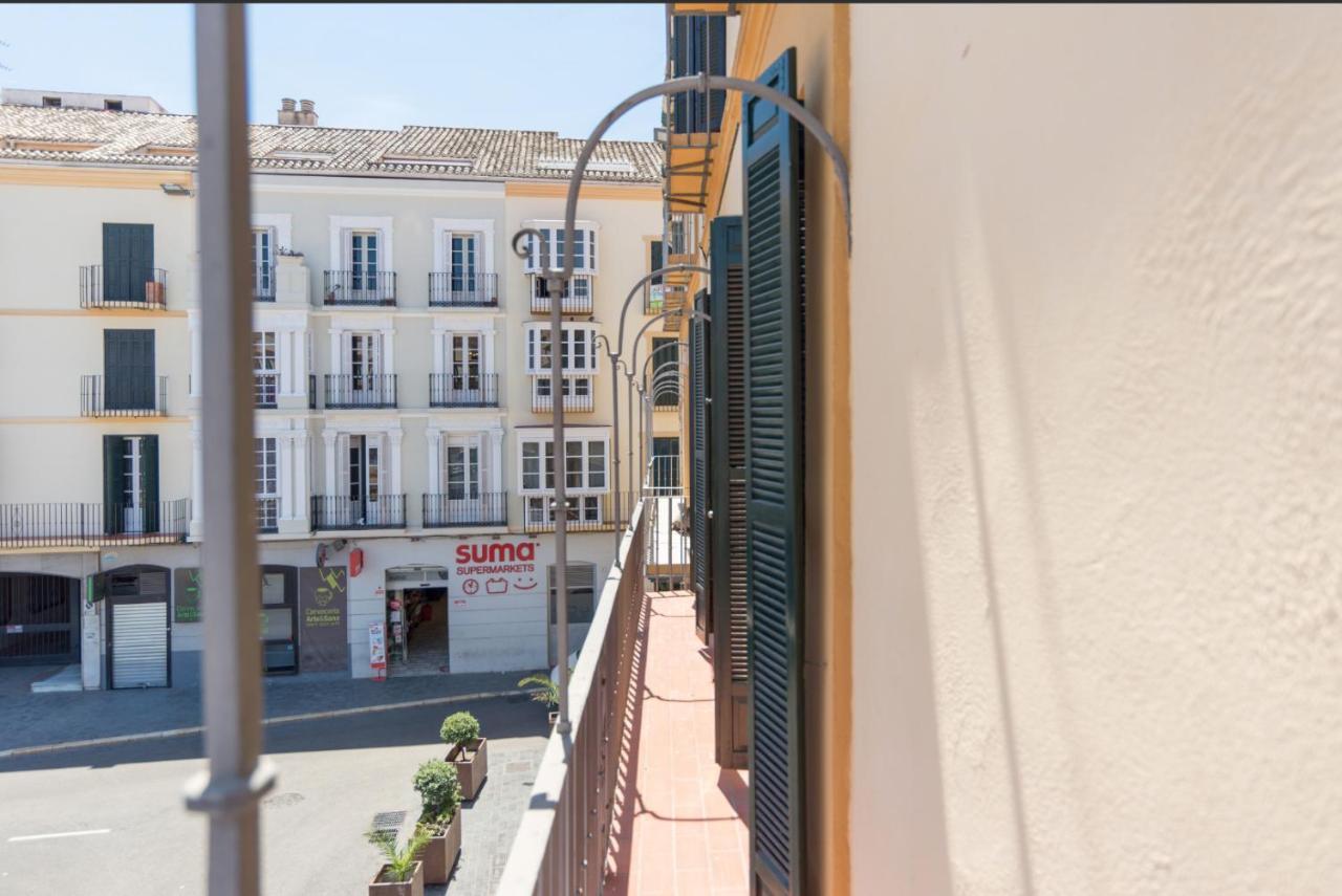 Merced10 2D Malaga Luaran gambar